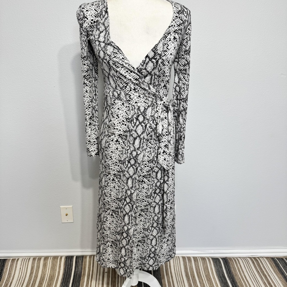 Good American Dress Women's 1 Small Black‎ Snake Print Wrap Long Sleeve V Neck
